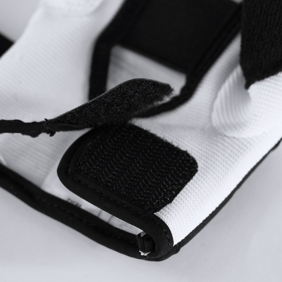 Перчатки для Тхеквондо с лицензией WT | белые | ADIDAS ADITFG01